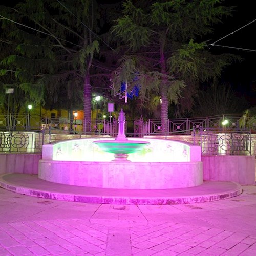 Fontana in rosa